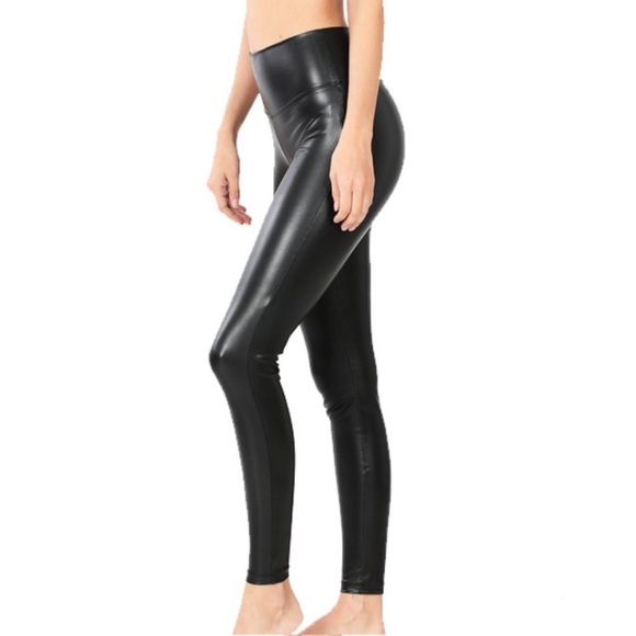 NWT Zenana faux leather legging - Picture 2 of 4